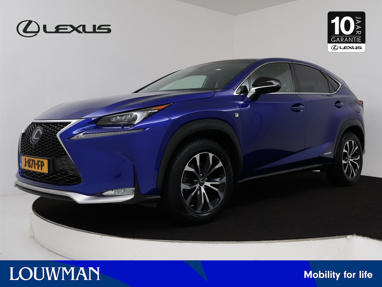 Lexus NX - 300h AWD F Sport Line Limited | Trekhaak | 360 Camera | Navigatie | Panoramadak | LM velge - AutoWereld.nl