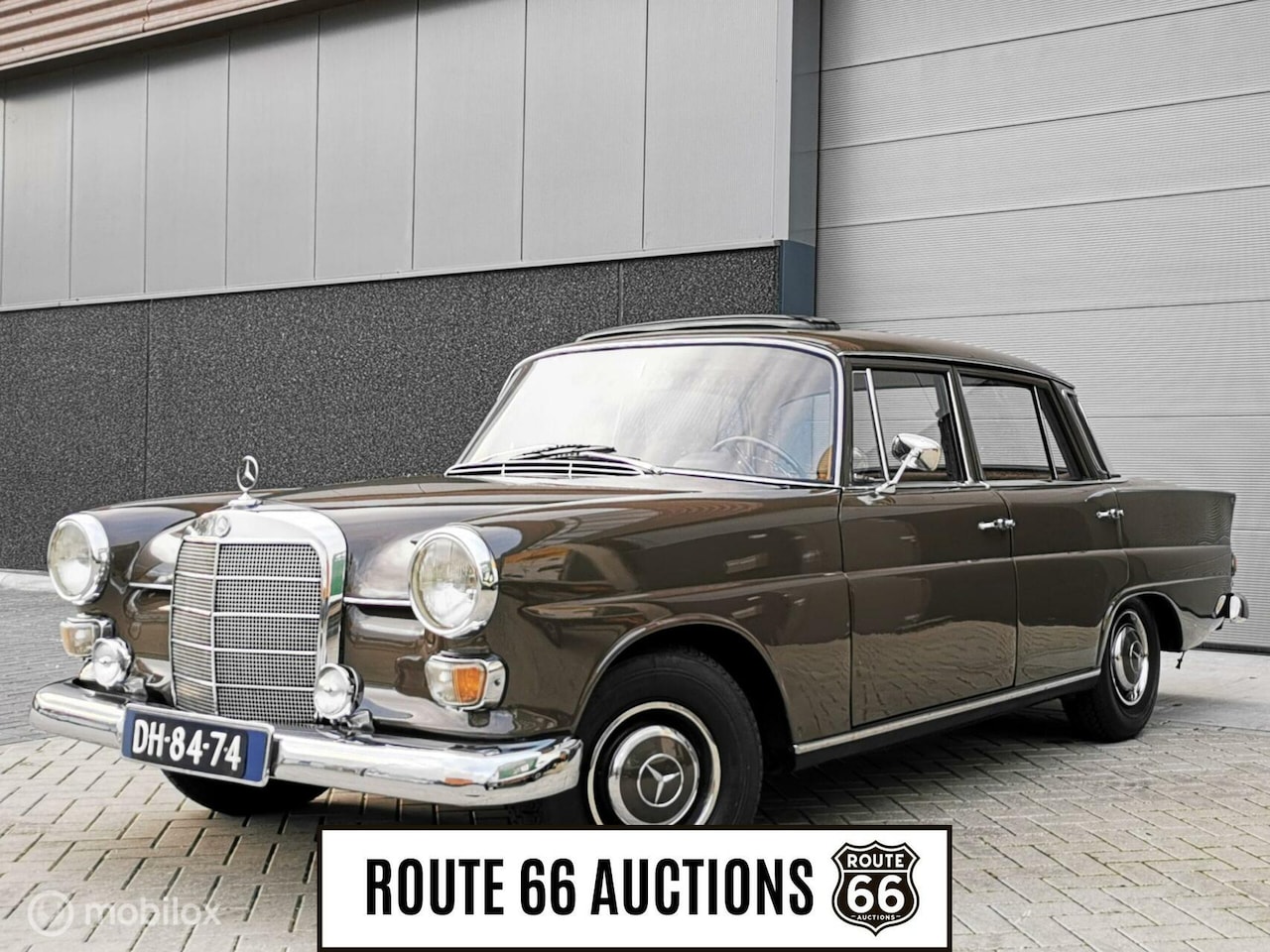 Mercedes-Benz 200-serie - 200 Automatic 1967 | Route 66 auctions - AutoWereld.nl