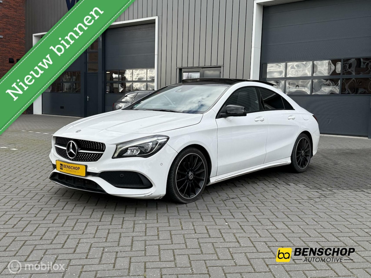 Mercedes-Benz CLA-Klasse - 200 AMG Panodak Navi Camera LED 18 inch Keyles - AutoWereld.nl