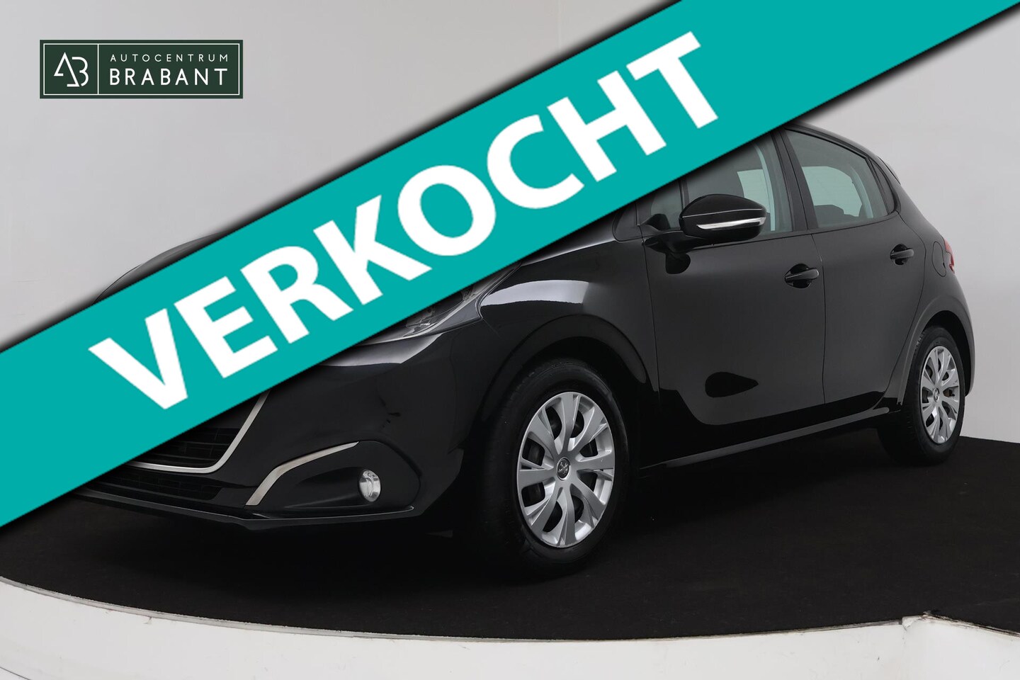 Peugeot 208 - 1.2 PureTech Blue Lion (NAVIGATIE, PARKEERSENSOREN, BLUETOOTH, PARKEERSENSOREN, NL-AUTO) - AutoWereld.nl