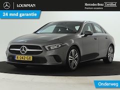 Mercedes-Benz A-klasse - 180 Business Solution Luxury | Parkeerpakket met Camera | Augmented Reality | Sfeerverlich