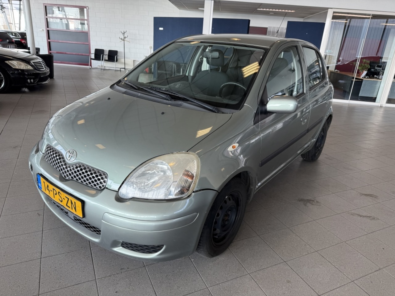 Toyota Yaris - 1.3 VVT-i Sol 1.3 VVT-i Sol - AutoWereld.nl