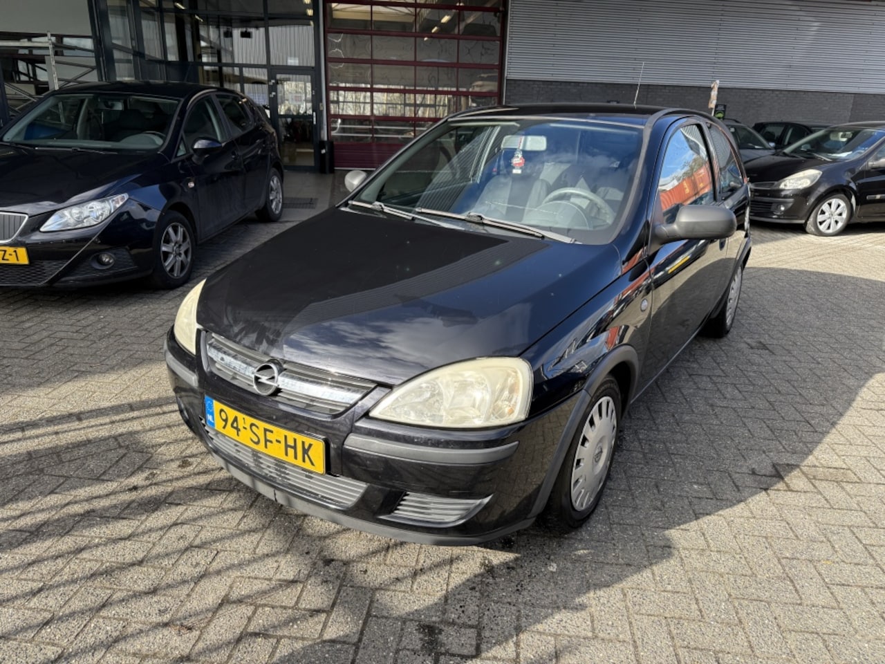 Opel Corsa - 1.0-12V Essentia 1.0-12V Essentia - AutoWereld.nl