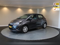 Toyota Yaris - 1.0 VVT-i Energy *1ste Eigenaar/Dealer OH* Camera|Navi|All-seasons