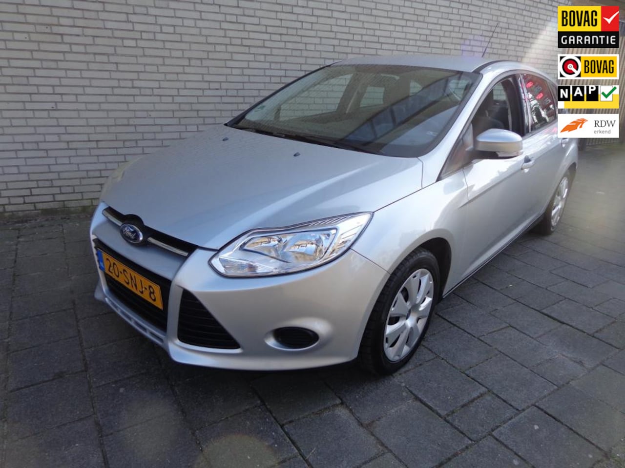 Ford Focus - 1.6 TI-VCT Trend NIEUWE APK/AFLBEURT 3 MAANDEN BOVAG GARANTIE - AutoWereld.nl