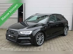 Audi A3 Sportback - 1.5 TFSI 150PK CoD 3X S-line PANO MATRIX