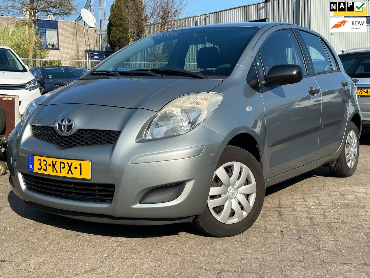 Toyota Yaris - 1.0 VVTi Acces 1.0 VVTi Acces - AutoWereld.nl