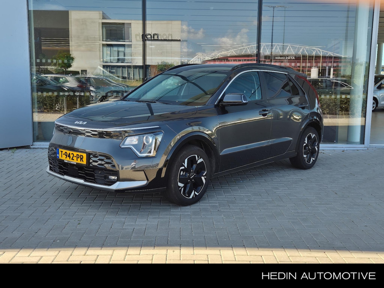 Kia Niro EV - Edition 64.8 kWh | Navi | Camera | Ad. Cruise | Carplay | Stoel/Stuurverw. | PDC V+A | 17 - AutoWereld.nl