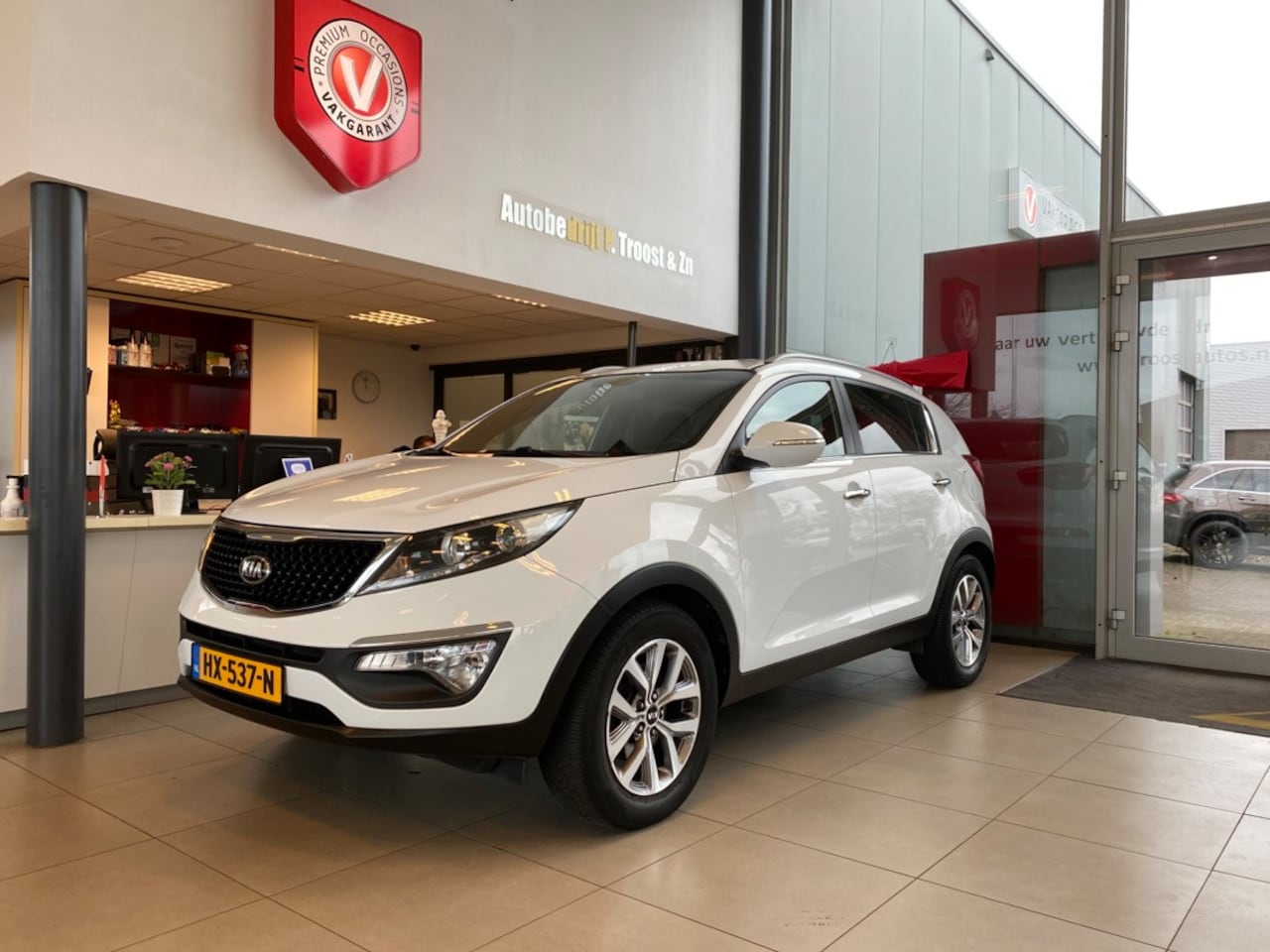 Kia Sportage - 1.6 GDI X-treme DynamicLine 1.6 GDI X-treme DynamicLine,Navigatie,Achteruitrijcamera,Voorstoelen&Achterbank Verwarmd,H - AutoWereld.nl