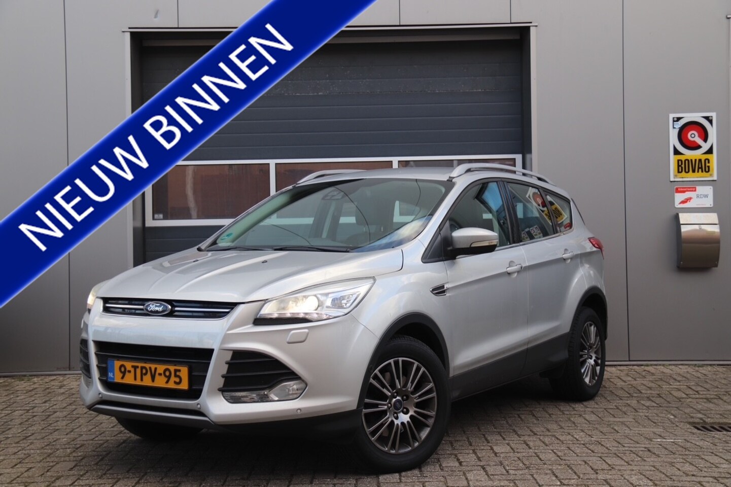 Ford Kuga - 1.6 Titanium 4WD 1.6 Titanium 4WD - AutoWereld.nl