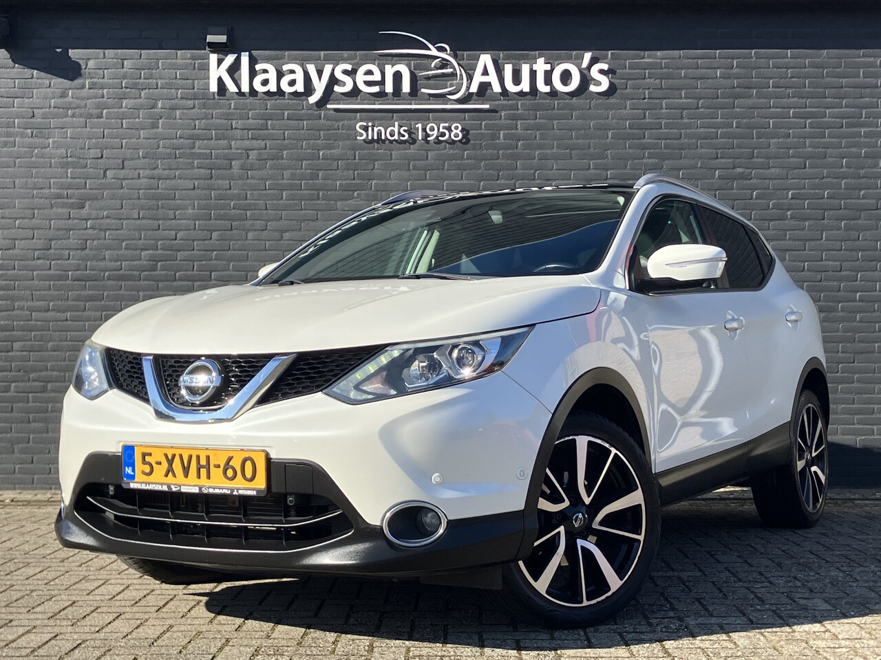 Nissan Qashqai - 1.2 Tekna 116 pk AUT. | navigatie | panoramadak | leder interieur | 360 gr. camera | keyle - AutoWereld.nl