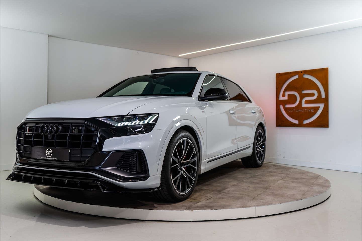 Audi Q8 - 60 TFSI e Quattro Competition S 462PK | Pano | Leder | Sfeer | Matrix | NightVision | VOL! - AutoWereld.nl