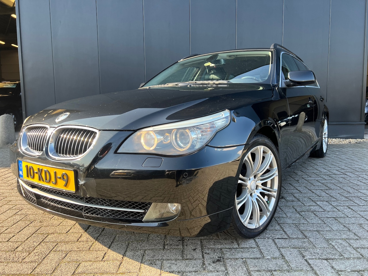 BMW 5-serie Touring - 525d '09 Aut/Leer/Navi/18'Lmv/Nap! - AutoWereld.nl