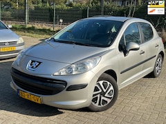 Peugeot 207 - 1.4 VTi XR