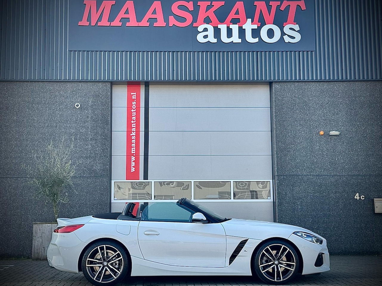 BMW Z4 Roadster - (g29) Sdrive20i / M-Sport / Leder / Shadow line / Navigatie / Sportseats / ONLY 40231KM! - AutoWereld.nl