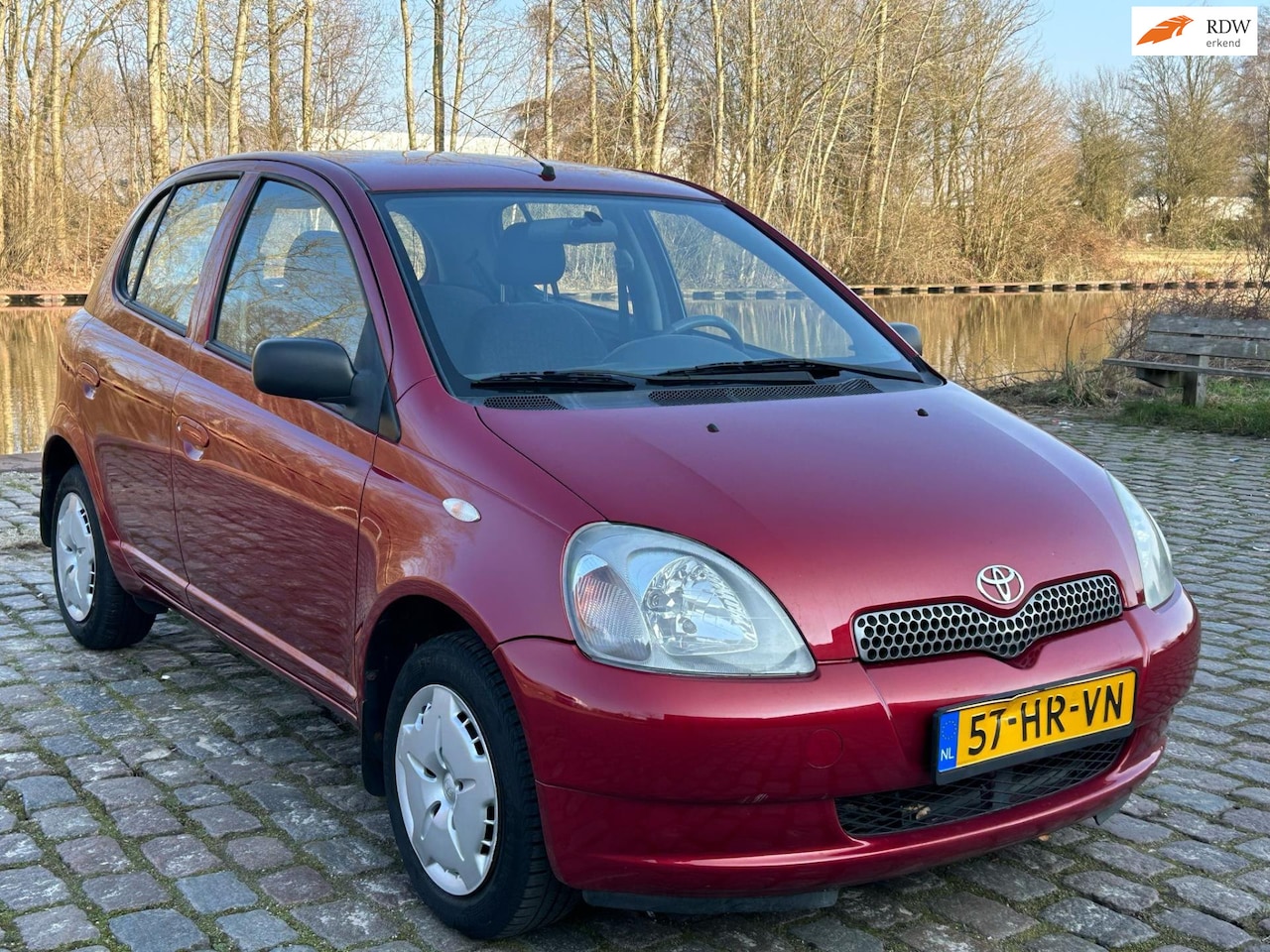 Toyota Yaris - 1.3-16V VVT-i Luna Dealer onderhouden Lage km org nl auto - AutoWereld.nl