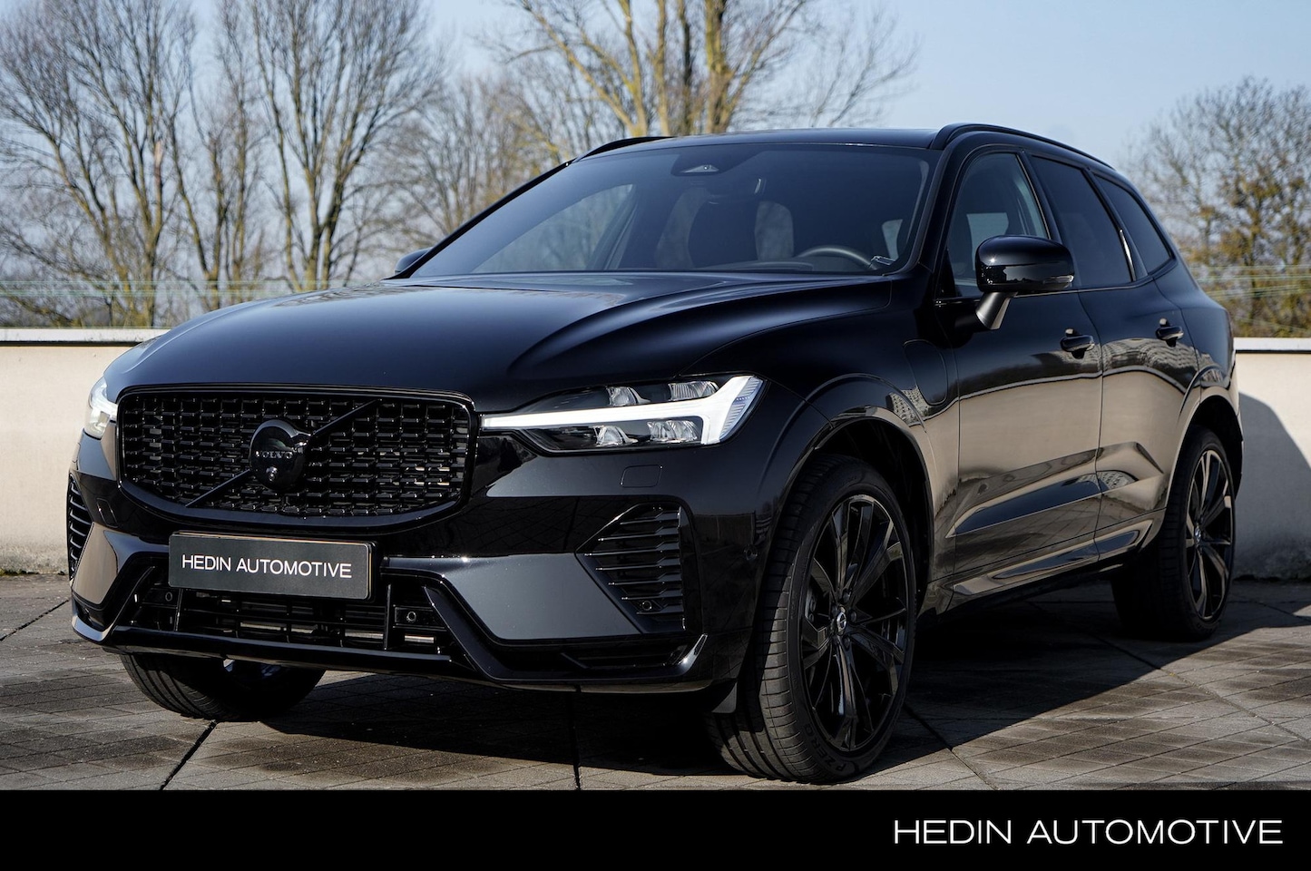 Volvo XC60 - 2.0 T6 Plug-in hybrid AWD Ultra Black Edition 20 inch Black velgen | Privacy Glass | Sport - AutoWereld.nl