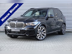 BMW X5 - xDrive45e High Executive M-Sport | Pano | Trekhaak | Luchtvering | Laser | HUD | Massage |