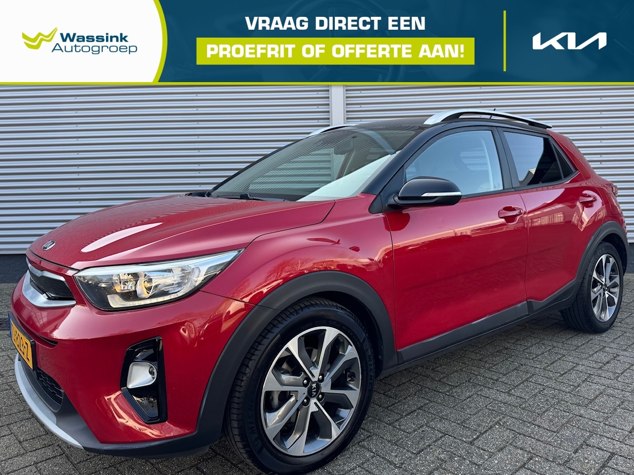 Kia Stonic - 1.0 T-GDi 120pk DynamicLine | Navigatie | Climate Control | Parkeersensoren voor | - AutoWereld.nl