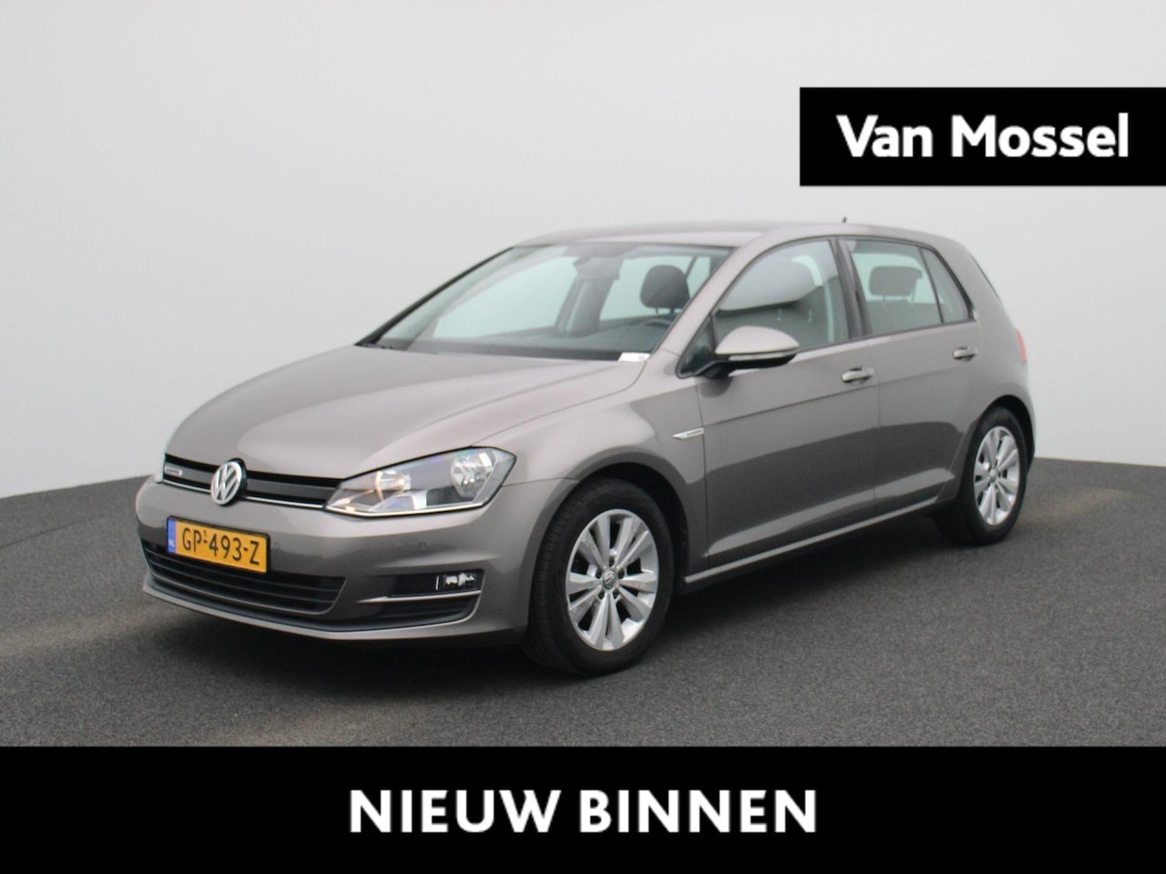 Volkswagen Golf - 1.0 TSI Comfortline | Climate Control | Parkeersensoren | Lichtmetalen Velgen | - AutoWereld.nl