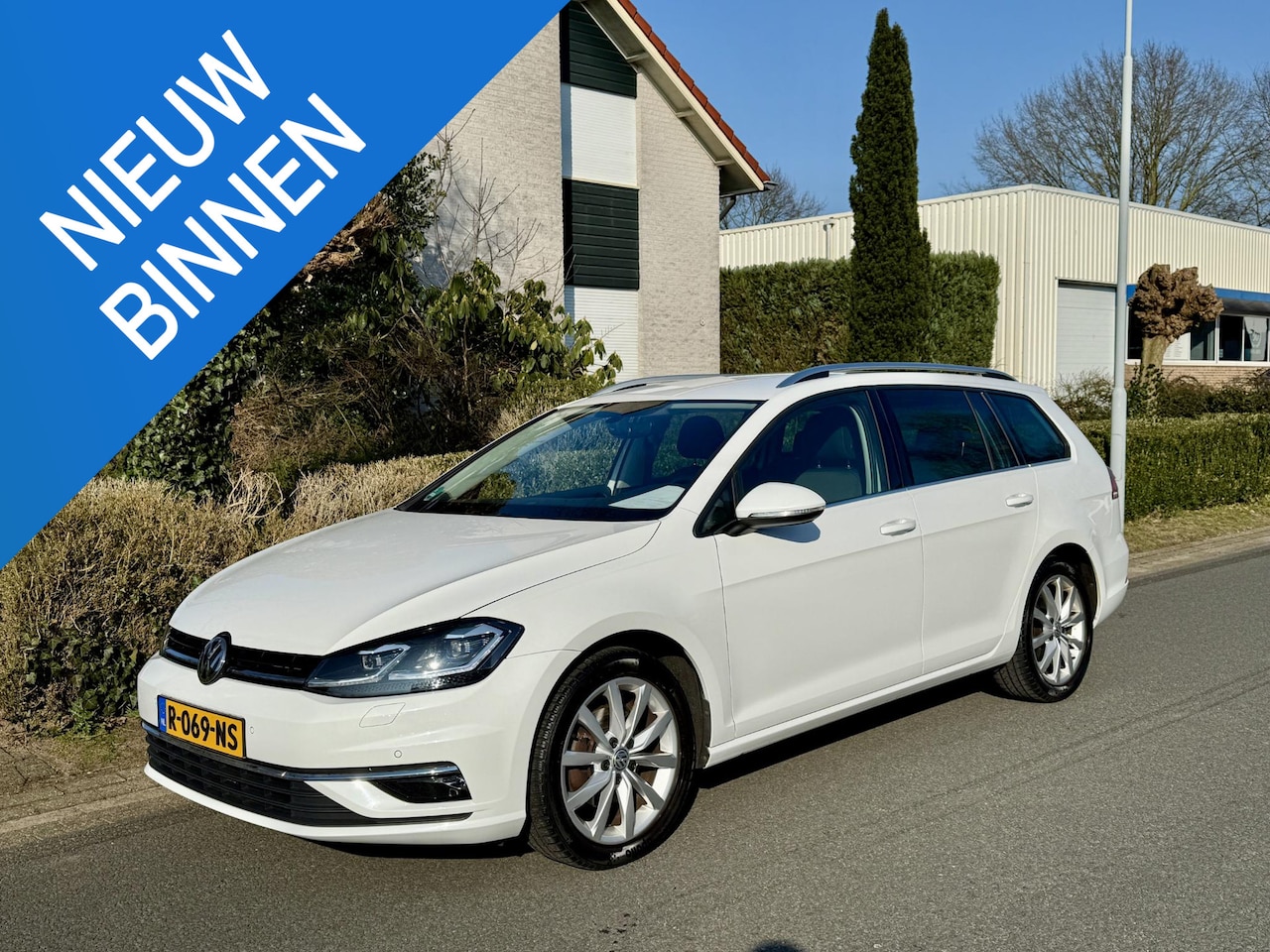 Volkswagen Golf Variant - 1.5 TSI 178PK DSG Highline Trekhaak•ACC - AutoWereld.nl