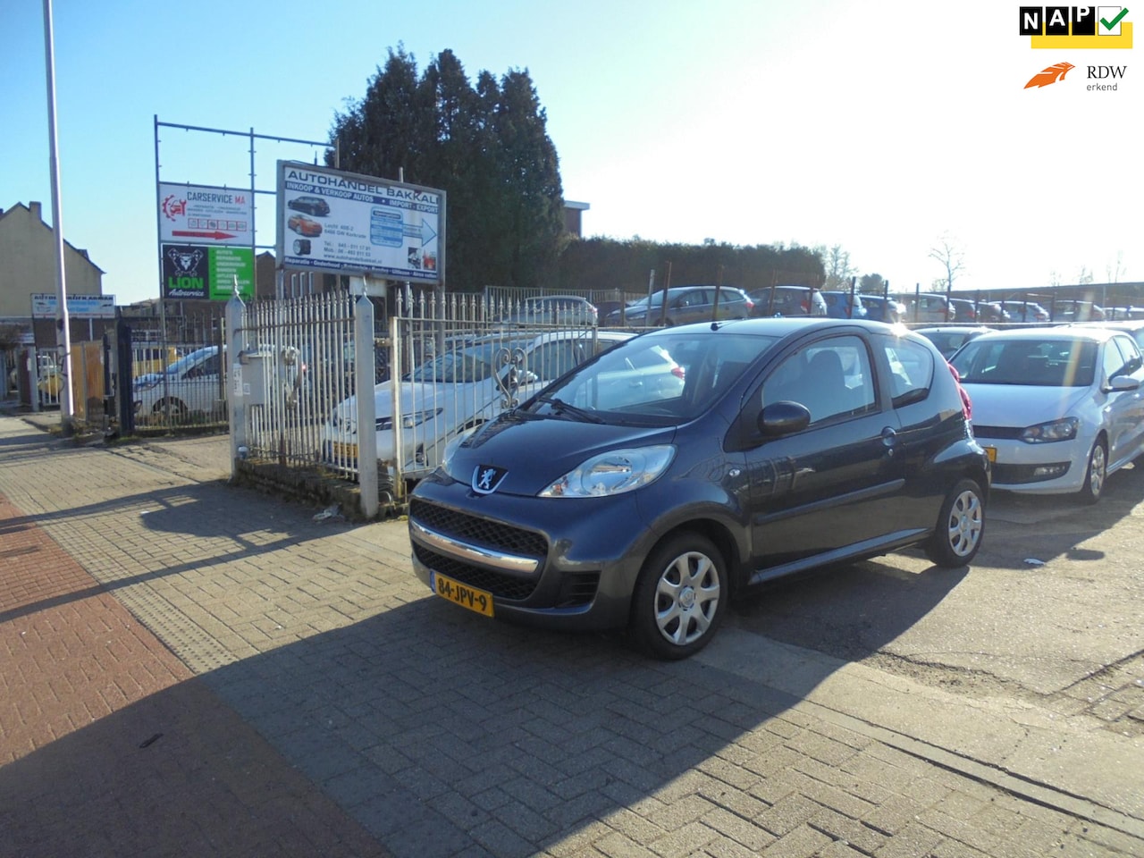 Peugeot 107 - 1.0-12V Sublime 1.0-12V Sublime - AutoWereld.nl