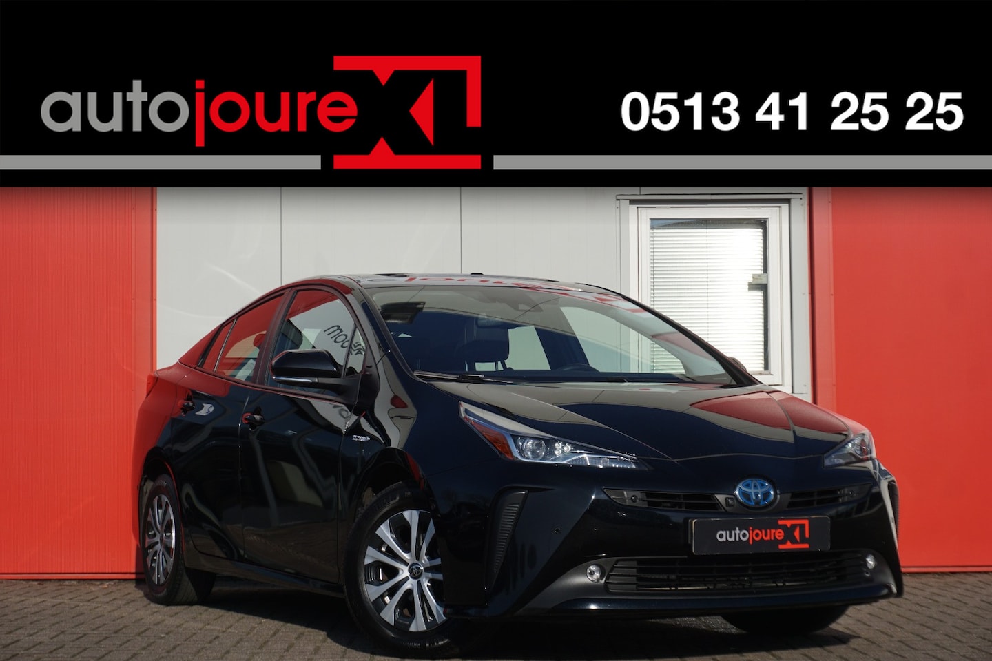 Toyota Prius - 1.8 Executive | ACC | HUD | Schuif-/kanteldak | Leder | Origineel NL | - AutoWereld.nl