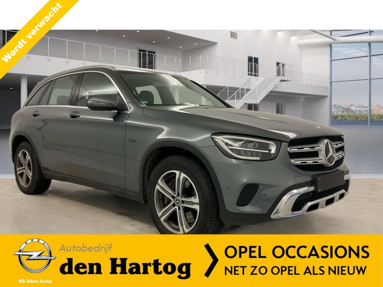 Mercedes-Benz GLC-klasse - 300e 4MATIC Premium Hybride Trekhaak/Camera/Stoelverwarming/ECC. - AutoWereld.nl