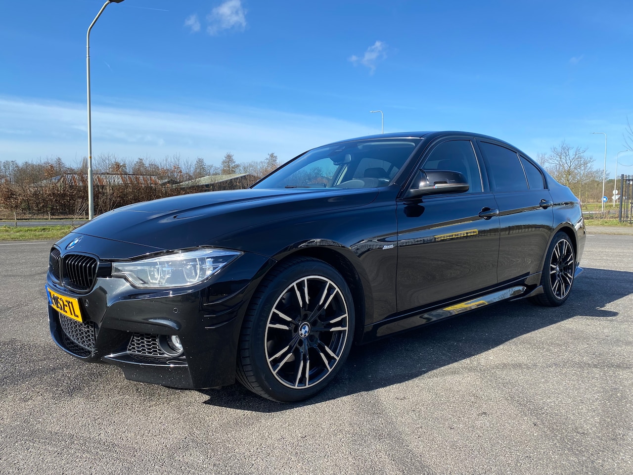 BMW 3-serie - 330i xDrive M Sport Edition - AutoWereld.nl