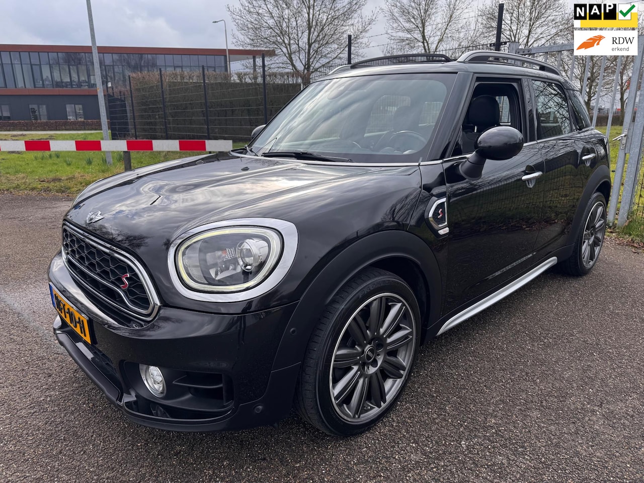 MINI Countryman - 2.0 Cooper S Pepper Panodak LED Carplay - AutoWereld.nl