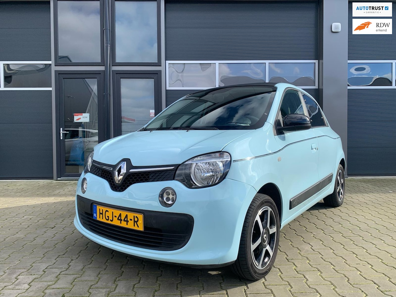 Renault Twingo - 1.0 SCe Intens | Cruise C. | Airco | Panorama - AutoWereld.nl