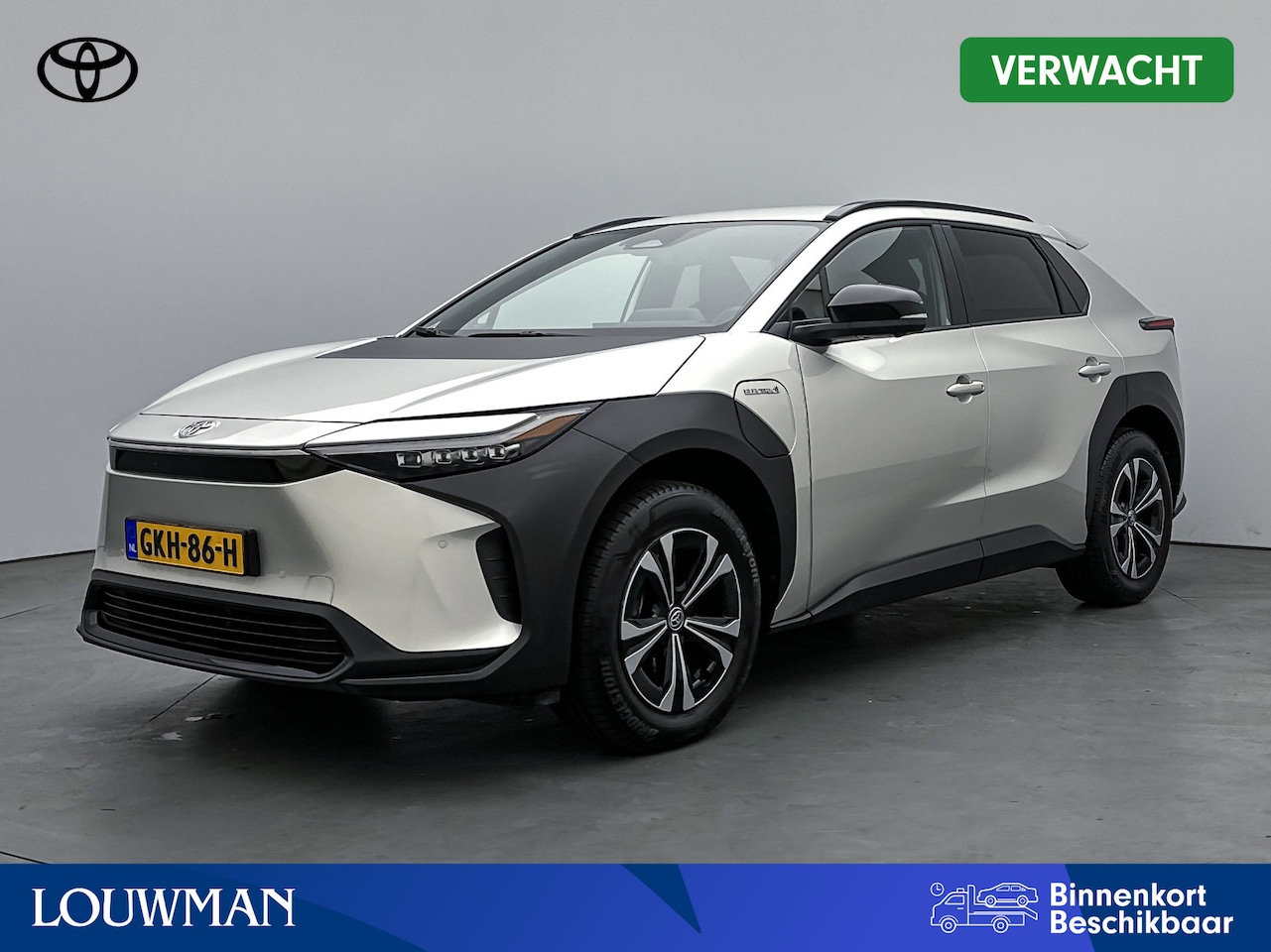 Toyota bZ4X - Dynamic 71 kWh | Parkeersensoren | Trekhaak | Dodehoek Ass. | Stoel en stuurwiel verwarmd - AutoWereld.nl