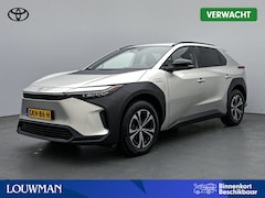 Toyota bZ4X - Dynamic 71 kWh | Parkeersensoren | Trekhaak | Dodehoek Ass. | Stoel en stuurwiel verwarmd