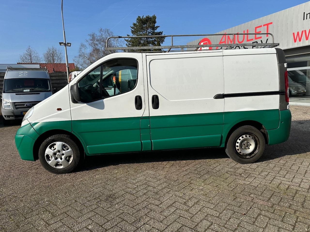 Opel Vivaro - 2.0CDTI,66kw,E5,169.949km,6-2011 - AutoWereld.nl