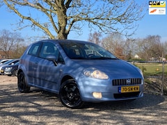 Fiat Grande Punto - 1.4 Edizione Prima | met Clima + Cruise nu €2.450,