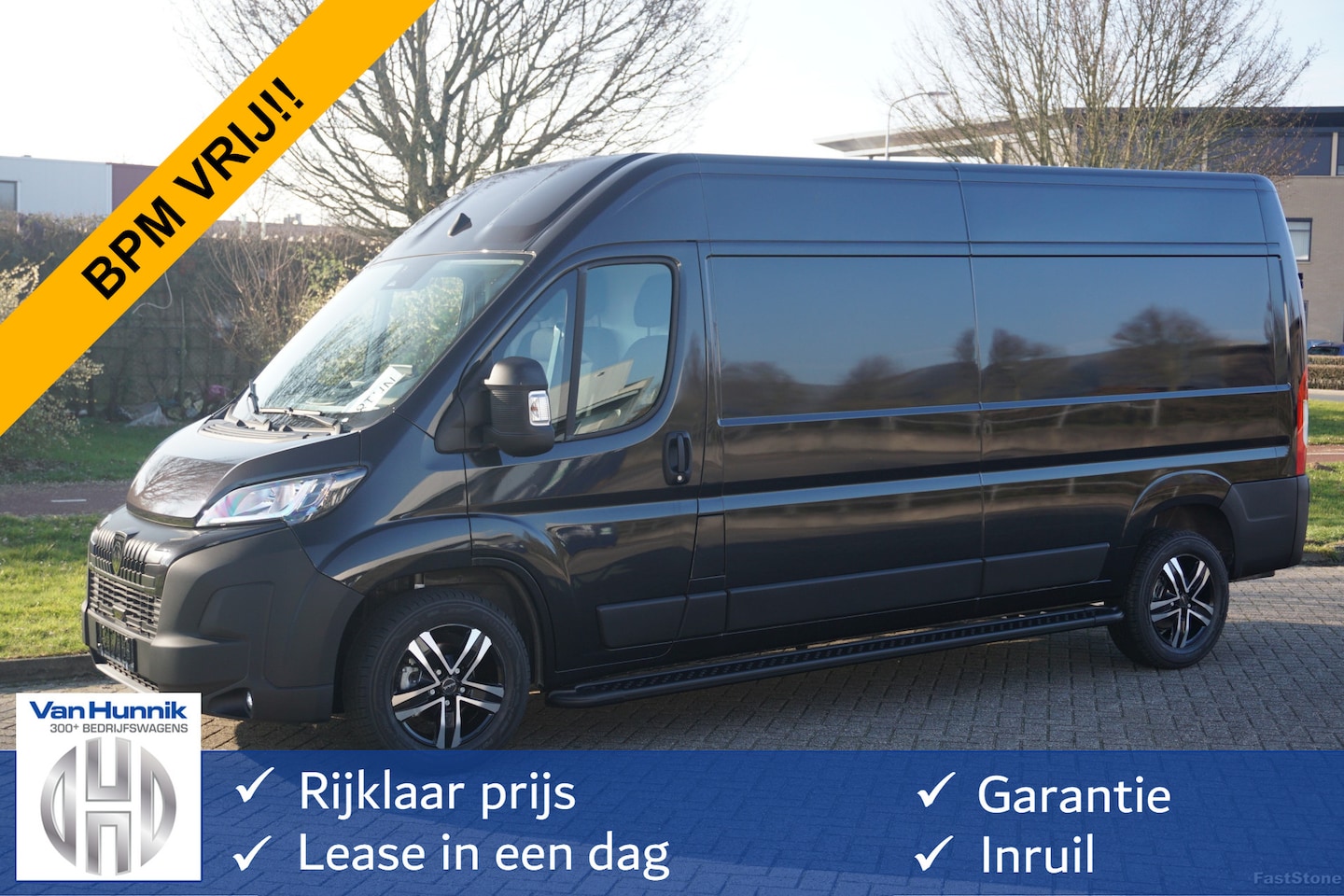 Peugeot Boxer - 35+ Heavy 180PK EAT8 AUT Lifestyle Edition L3H2 10" Navi, Clima Cam, 17" Velgen, 270º Deur - AutoWereld.nl