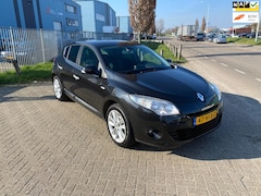 Renault Mégane - 1.6 Celsium Navigatie