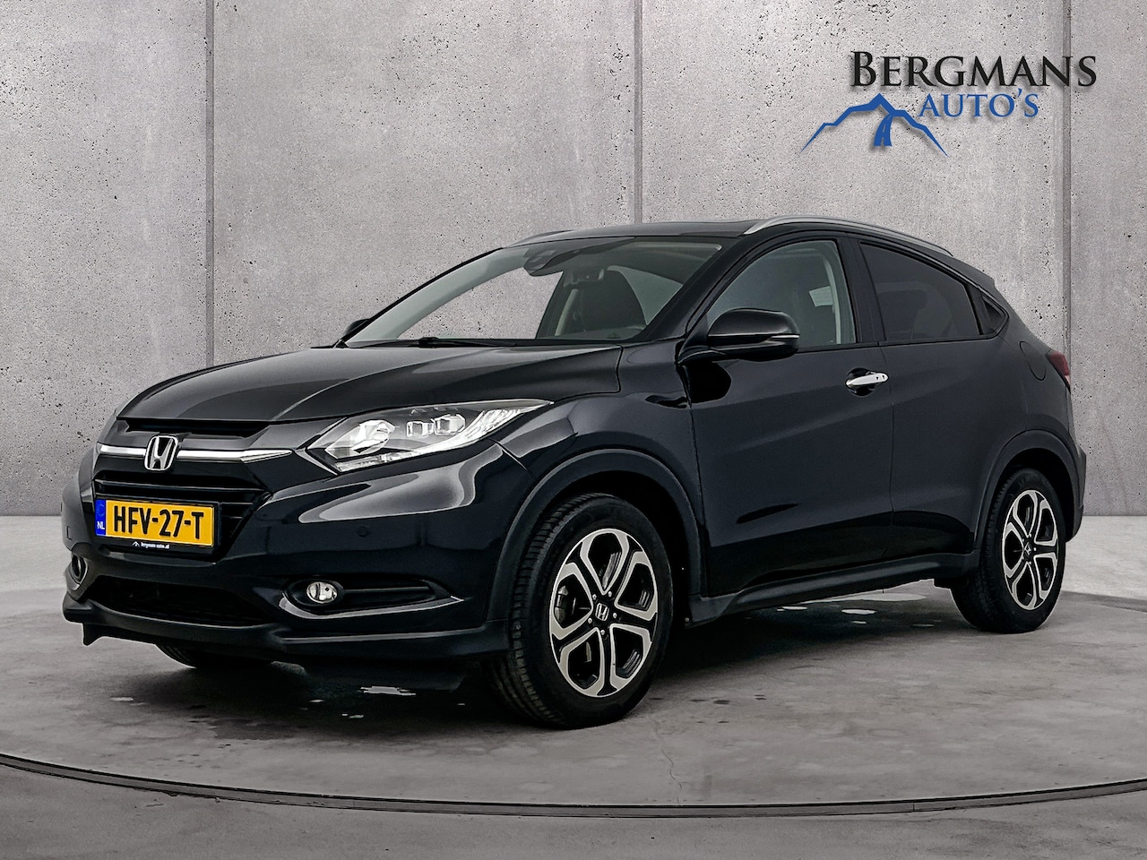 Honda HR-V - 1.5 i-VTEC Executive // 1e EIGENAAR // TREKHAAK // PANORAMA // - AutoWereld.nl