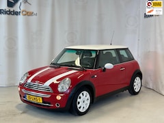 MINI One - 1.6 One|STOELVERW|TREKHAAK|AIRCO|RADIO|APK 12-25|