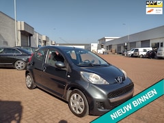 Peugeot 107 - 1.0-12V XS MOOIE AUTO BEL 0619590613 APK 26-02-2026 AIRCO 5 DRS