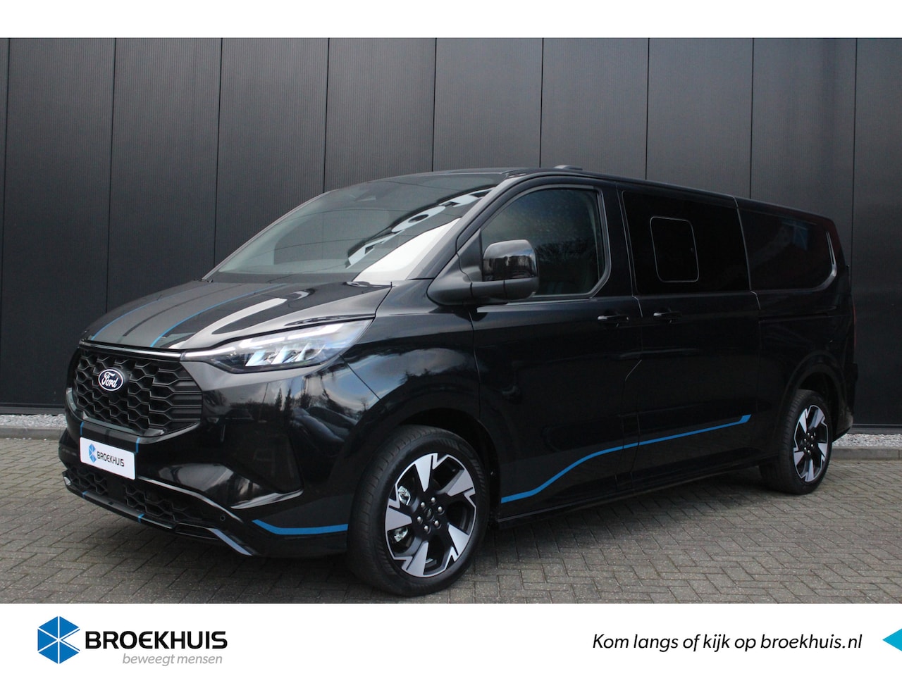 Ford Transit Custom - 320 2.5 PHEV L2H1 Sport Dubbele Cabine - AutoWereld.nl