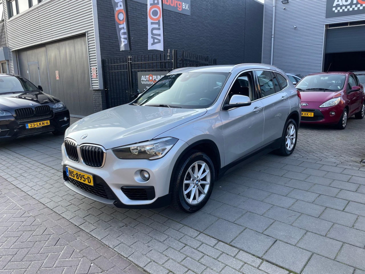 BMW X1 - SDrive18d Corporate Lease Essential 2e Eigenaar! Airco PDC NAP APK - AutoWereld.nl