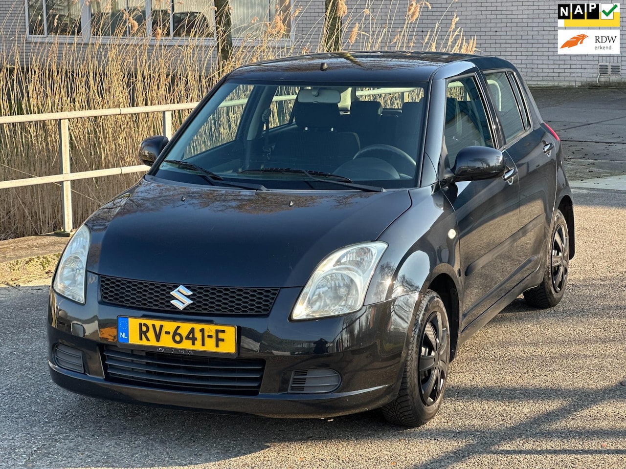 Suzuki Swift - 1.3 GA!2006!5-deurs!Airco!1 jaar APK! - AutoWereld.nl