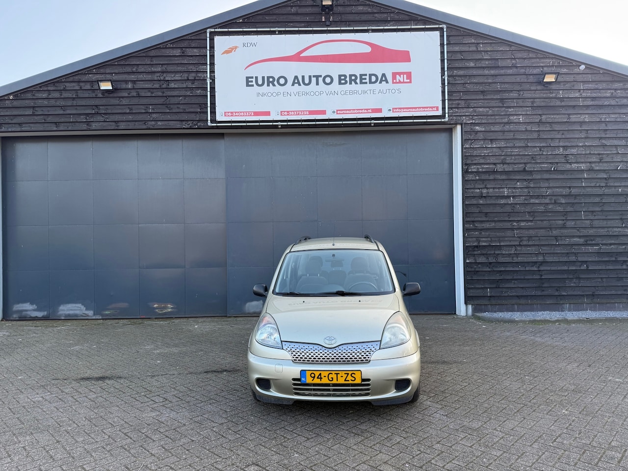 Toyota Yaris Verso - 1.3-16V VVT-i Sol 1.3-16V VVT-i Sol - AutoWereld.nl