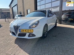 Alfa Romeo Giulietta - 1.4 T Distinctive Veloce, Clima, PDC