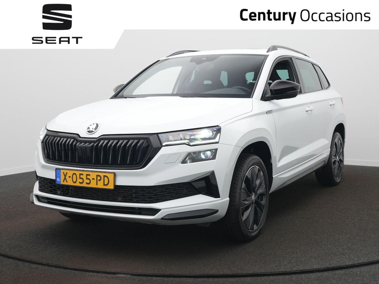 Skoda Karoq - 1.5 TSI ACT Sportline Business Elektr. Haak / Camera / Adapt. Cruise / Clima - AutoWereld.nl