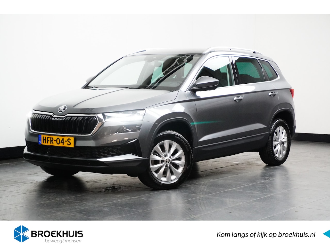 Skoda Karoq - 1.5 TSI 150PK DSG-7 Business Edition | NAVI BY APP | CAMERA | ADAPT. CRUISE - AutoWereld.nl