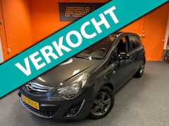 Opel Corsa - 1.4 16V / SPORT / 5 DEURS / AIRCO / APK 10-12-2025