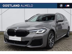 BMW 5-serie Touring - 530e High Executive M Sport Automaat / Panoramadak / Trekhaak / Laserlicht / Soft Close /