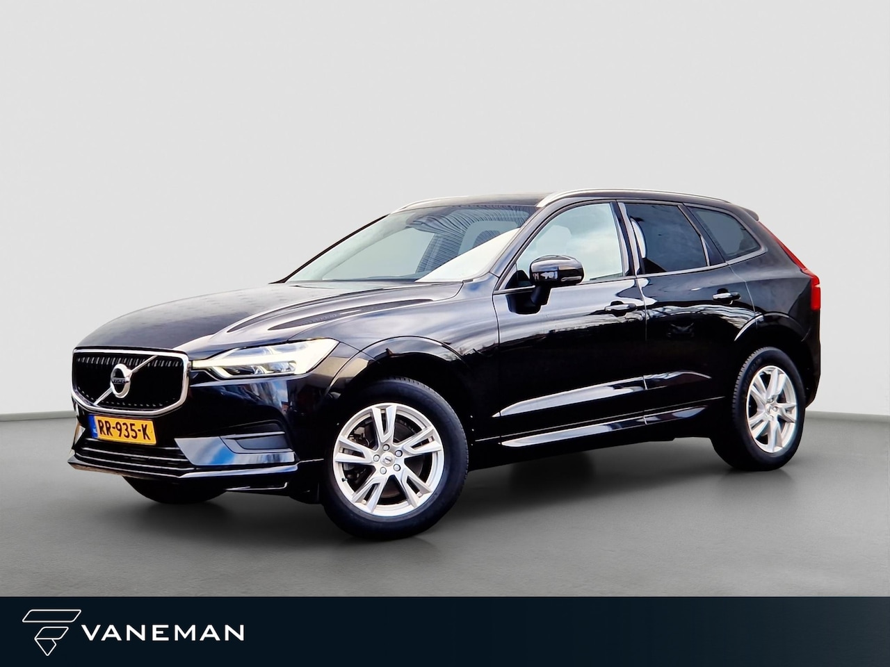 Volvo XC60 - 2.0 T5 AWD Momentum Automaat | Panoramadak | Electr. Stoel + Memory | Cruise | PDC | Apple - AutoWereld.nl